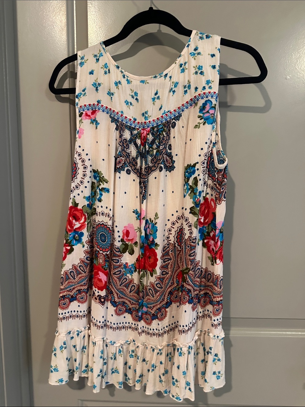 Bila Cream Tank with Blue and Red Floral Print - Picture 8 of 11